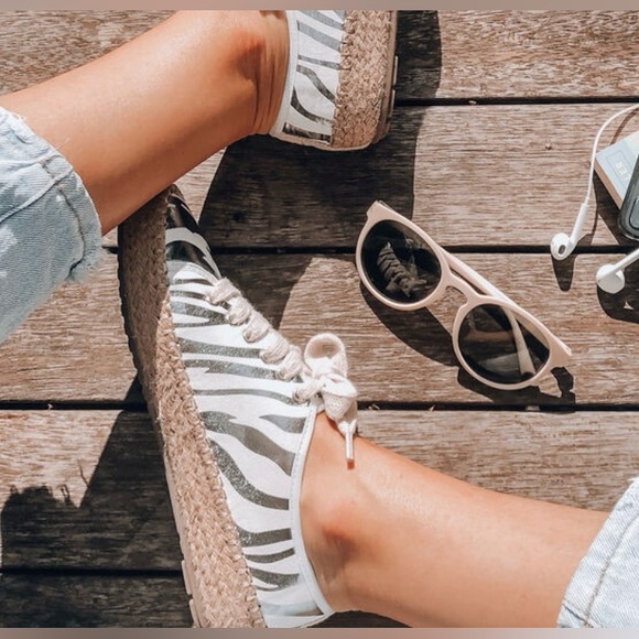 Emu Shoes Emu Australia Agonis Espadrille Sneakers Zebra - Picture 5 of 14